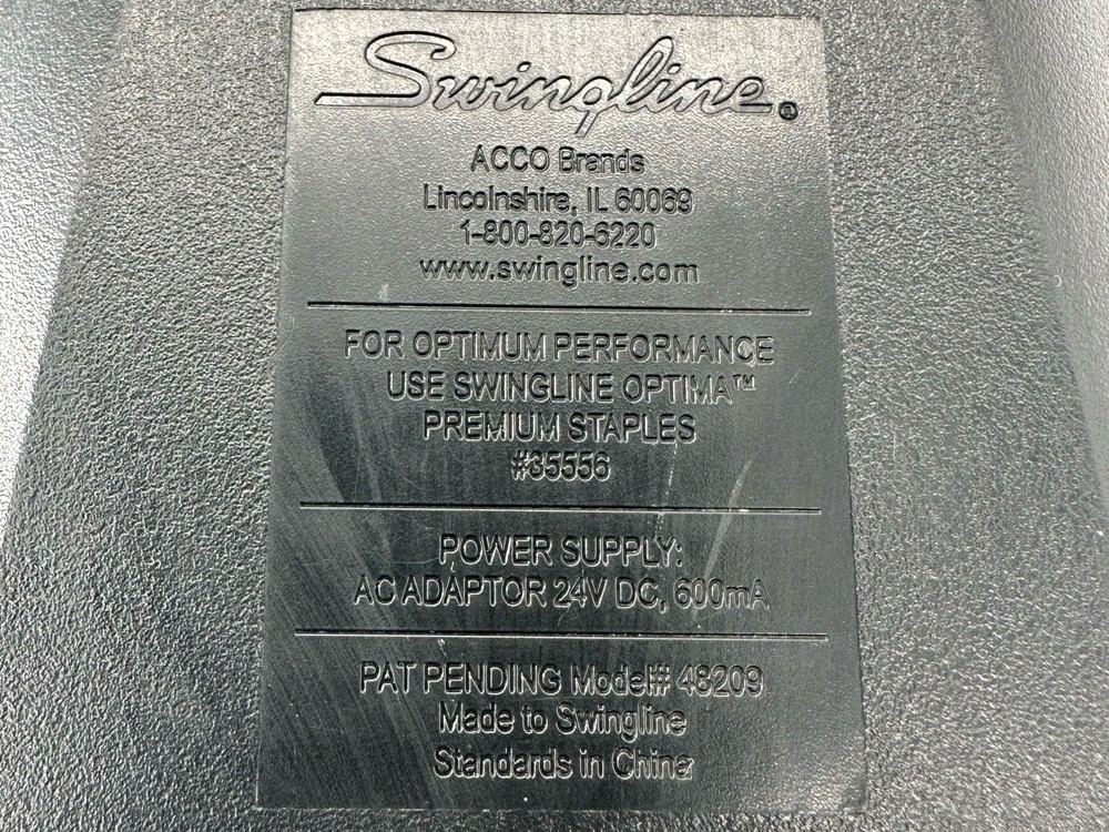 Swingline Optima 45 Electric Stapler 48209- 45 sheet includes Original AC Power
