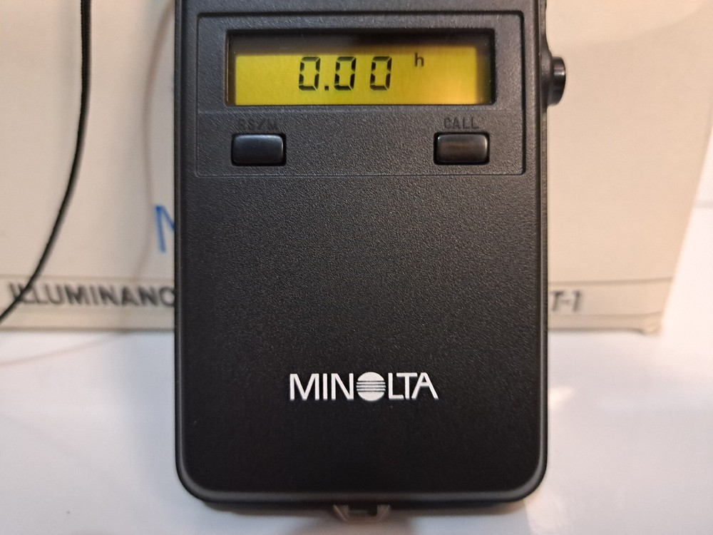 Minolta Illuminance Meter T -1 Working Light Meter In Original Box