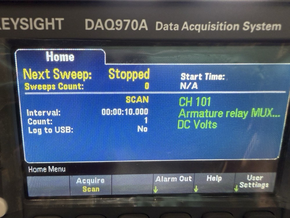 Keysight DAQ970A Data Acquisition System With 2, 40-chan DAQM908A Plug-In Cards