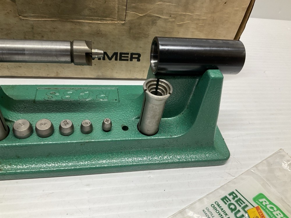 RCBS Rotary Case Trimmer With 6 Pilots & 2 Collets Plus Extras