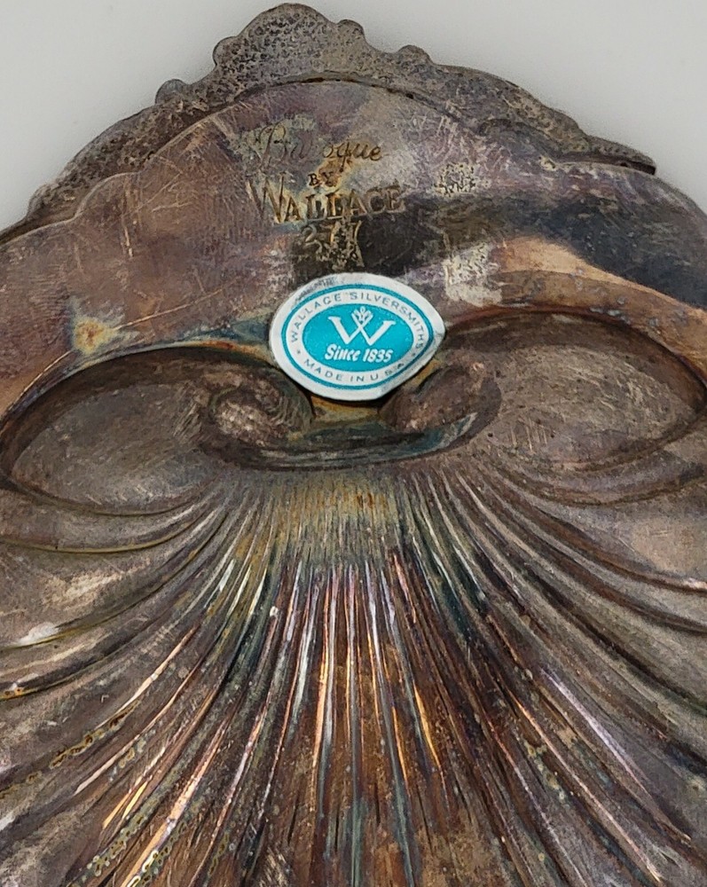 Vintage Baroque by wallace 277 Shell shape Silver Candy Dish