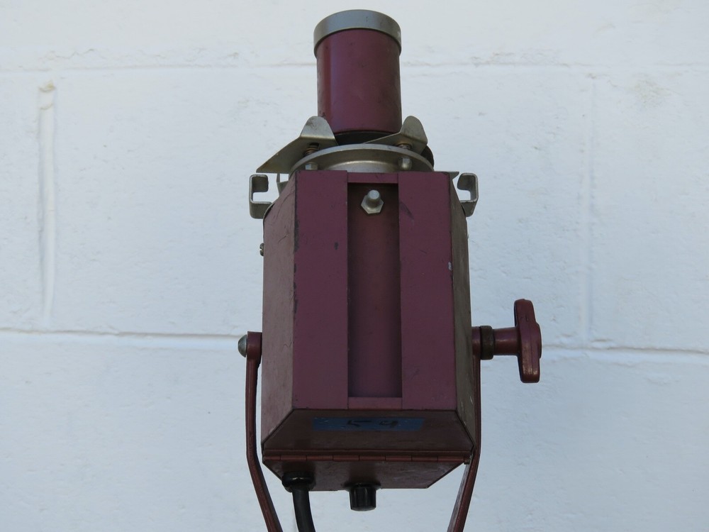 Mole Richardson Mini-Spot Optical, #59