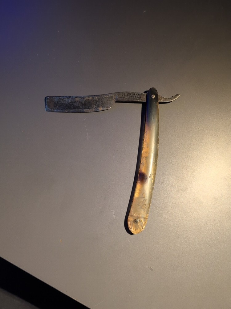 W. Wright Sheffield Washington Straight Razor With Bone/Horn Handle
