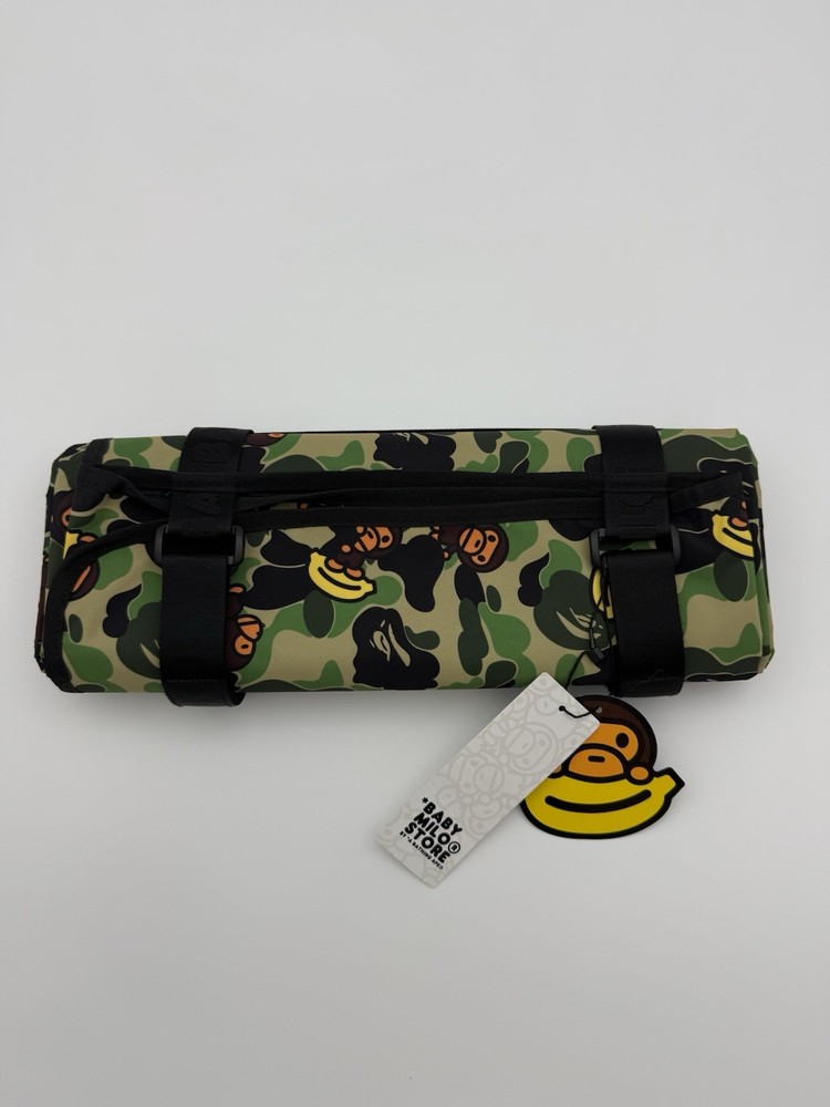 FW19 Bape ABC Picnic Sheet - Green
