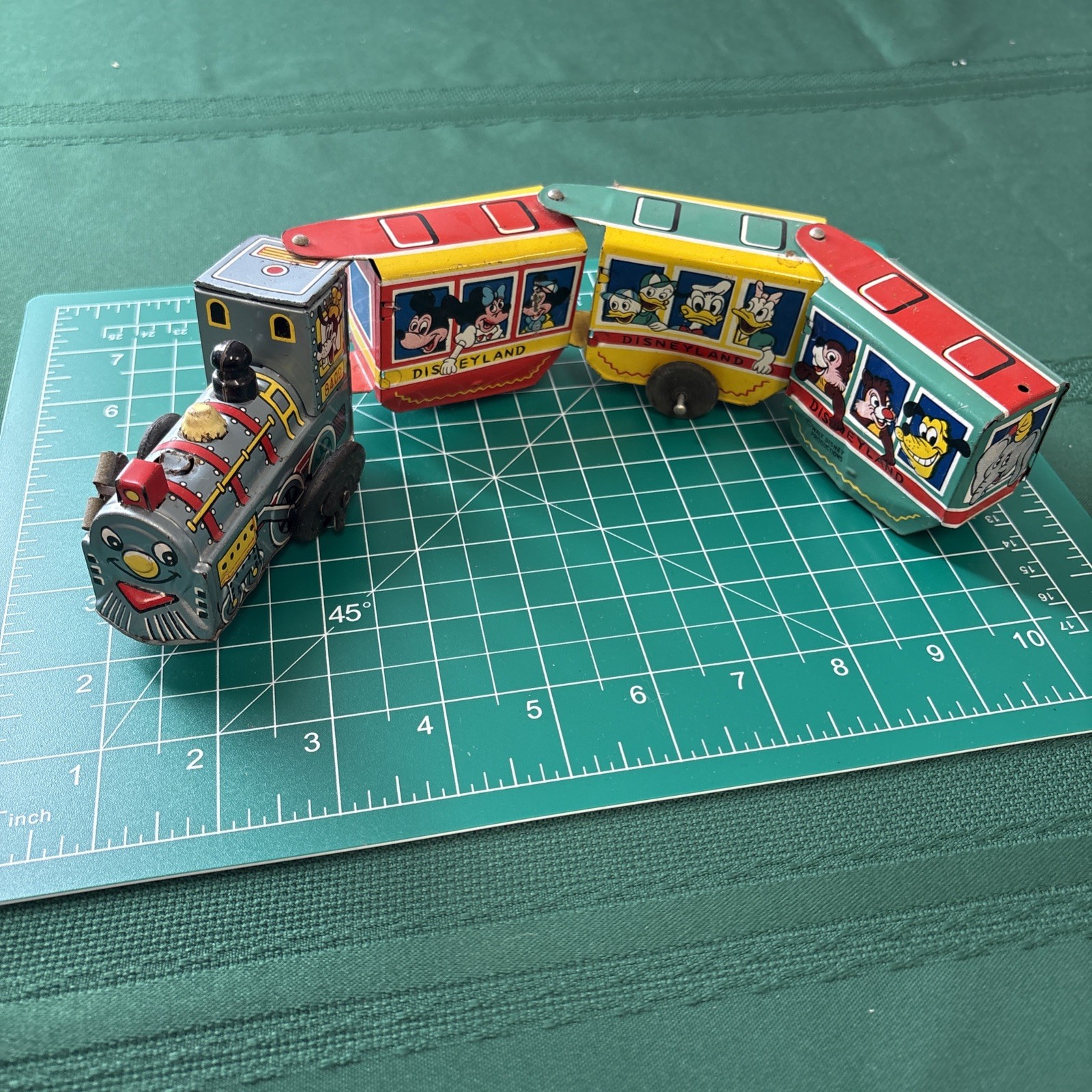 1950's MARX TIN LITHO WIND UP MICKEY MOUSE DISNEYLAND TRAIN Pre Owned Not Tested