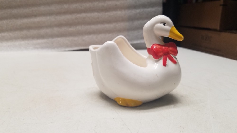 Emson Ceramic Duck Planter (M)