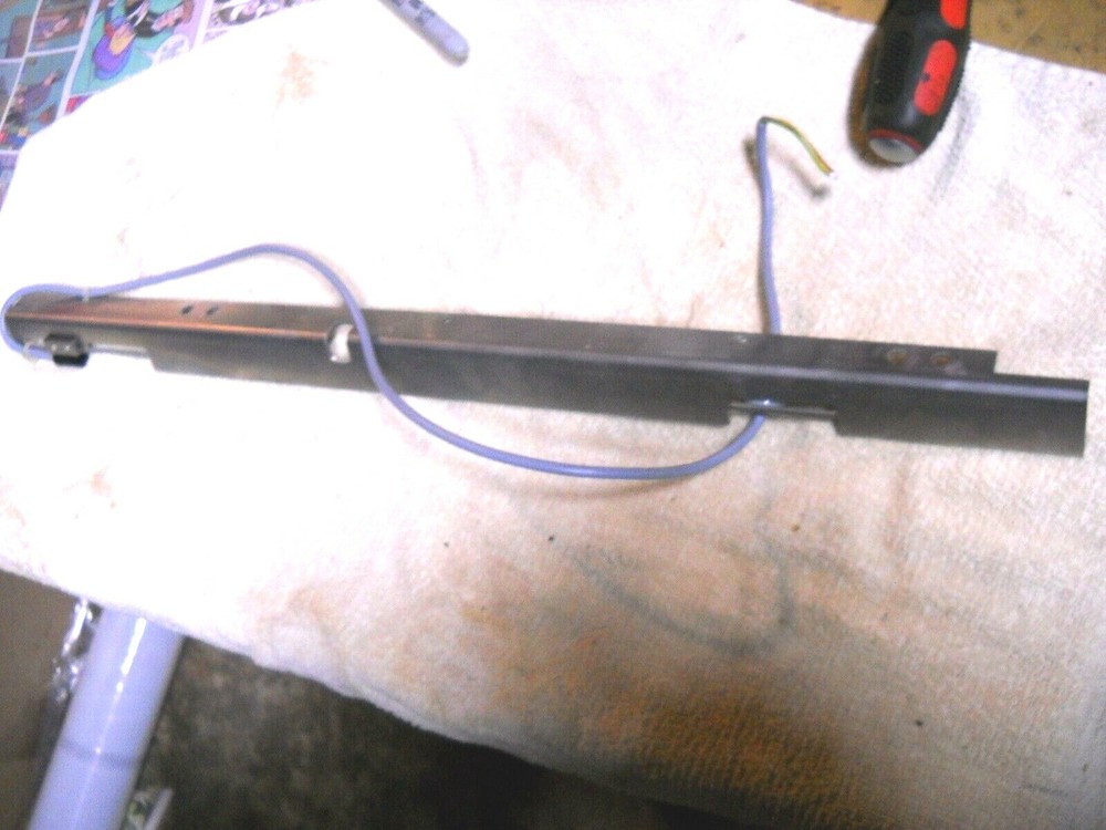 BIZERBA HD 33 MEAT SLICER SENSOR SUPPORT BAR AND SENSOR