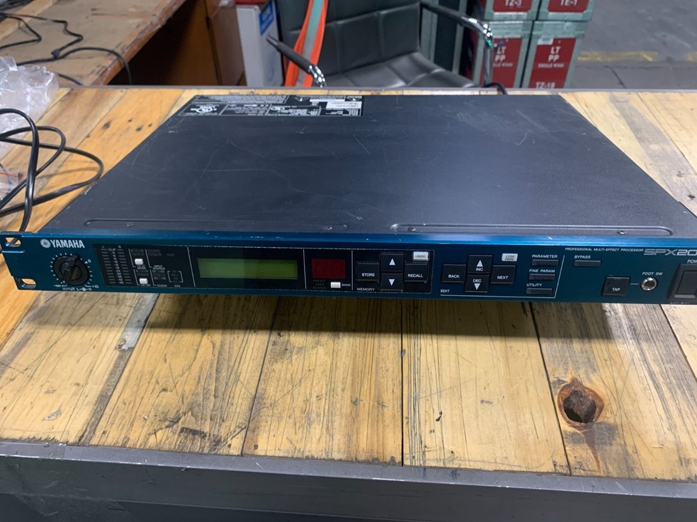 Yamaha SPX2000 Digital Multi-Effects Processor