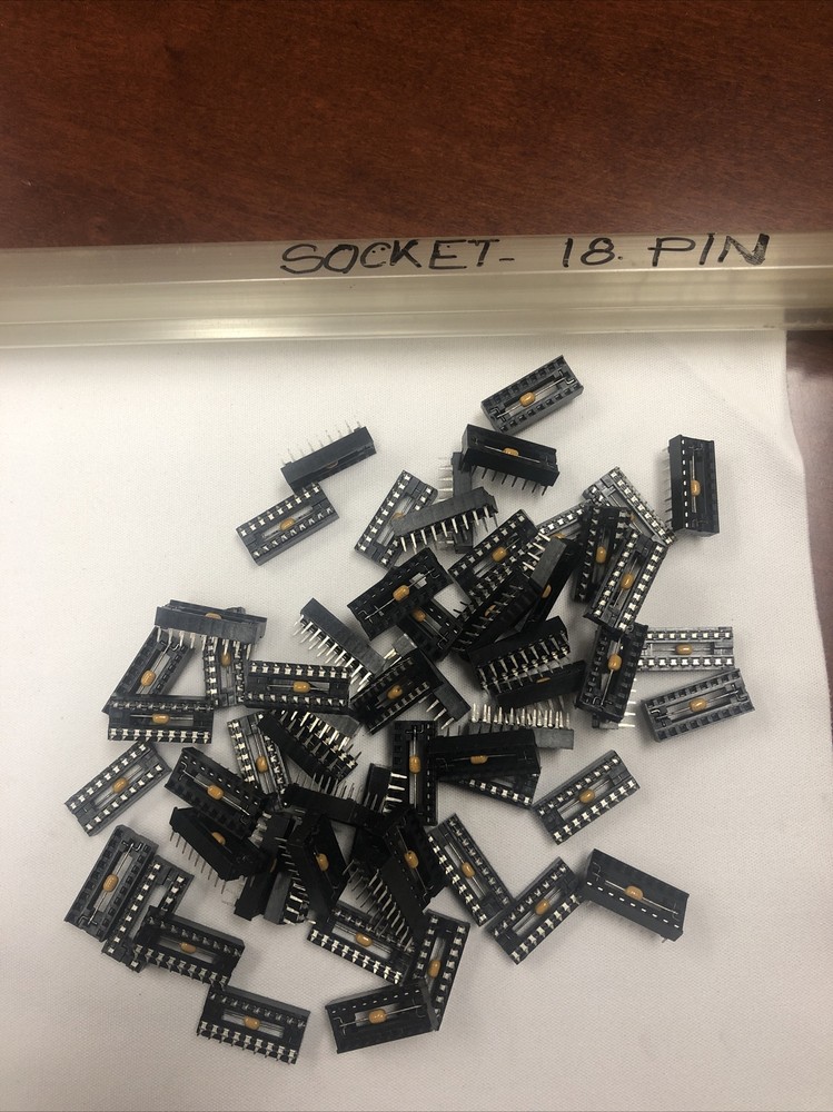 Socket 18 Pin , ID-D-7-5-5-8, Tegal?