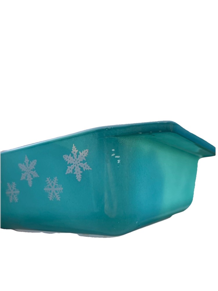 Vintage PYREX ~ 2 Quart Turquoise SNOWFLAKE ~ Rectangular Baking Dish ~ 575-B 🤩