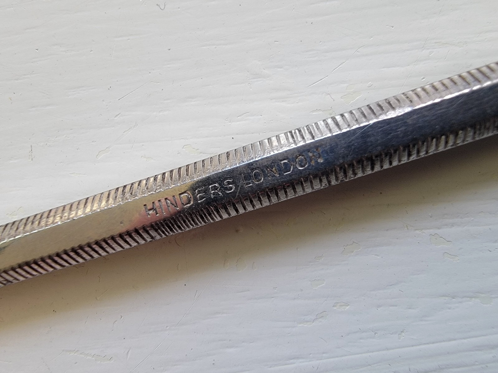 ANTIQUE 43 PC. SCALPEL & MEDICAL INSTRUMENTS KIT WITH VELVET-LINED ROLL-UP CASE