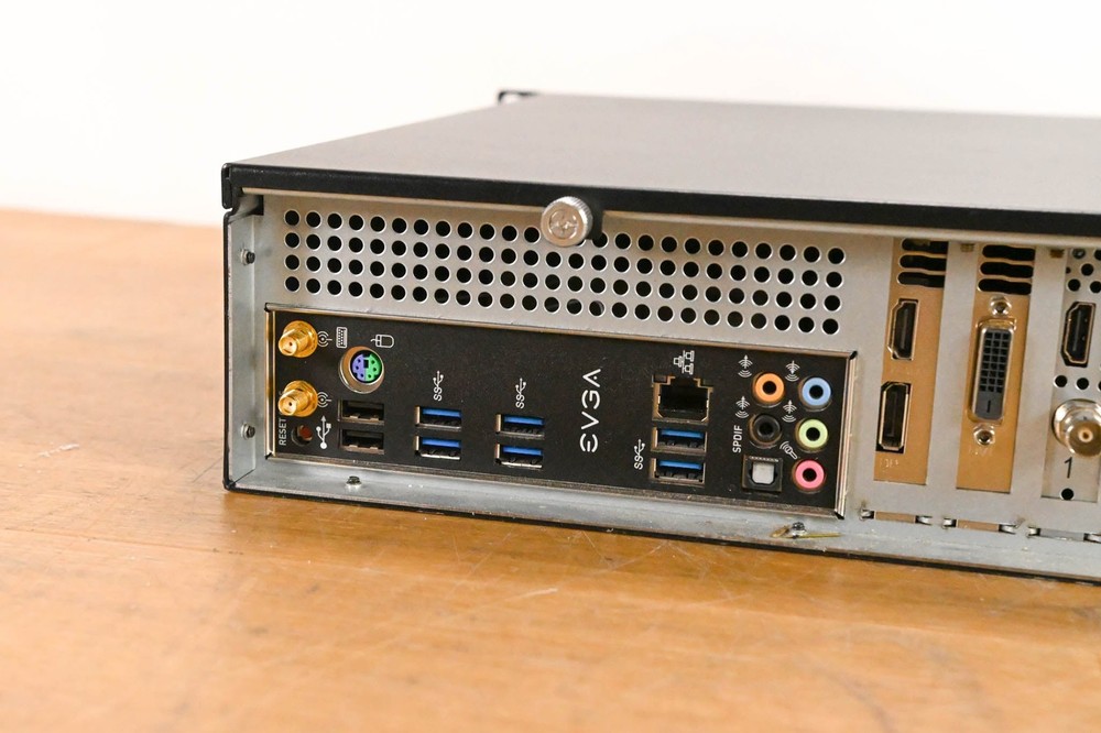 Living As One (Resi) D1000 Multisite Decoder CG01YV5