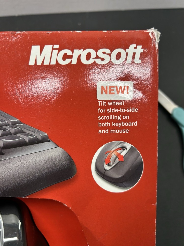 Microsoft Wireless Desktop Elite Keyboard And Mouse Combo