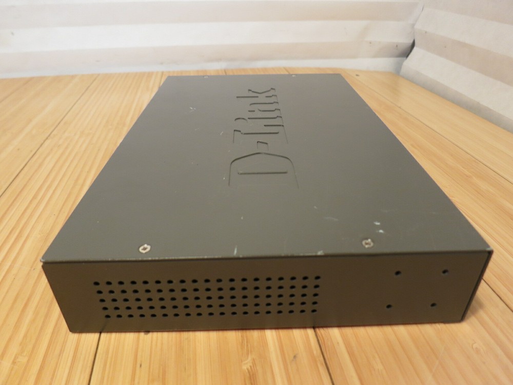 D-Link DGS-1016D (DGS1016D) 16-Ports External Switch Unmanaged