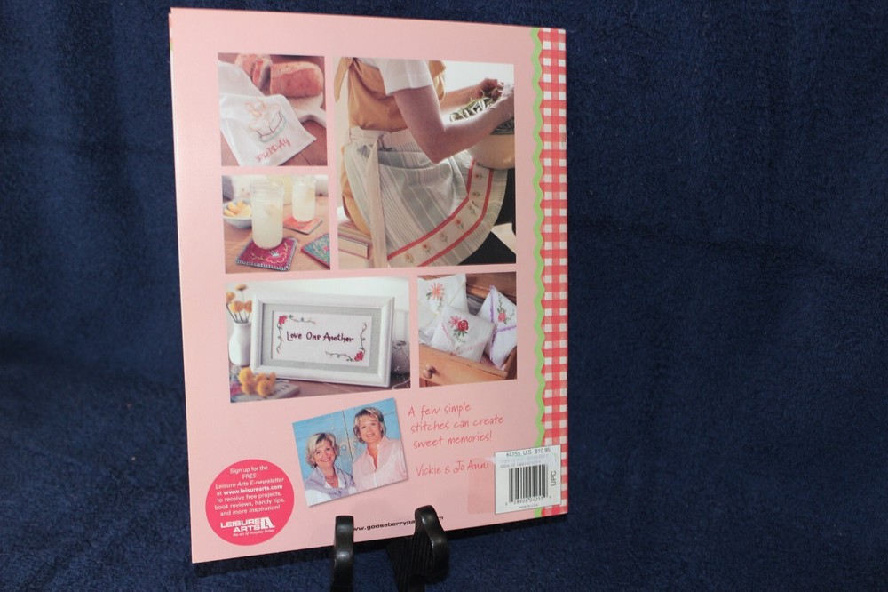 Gooseberry Patch Pattern Booklet - Sweet & Simple Embroidery
