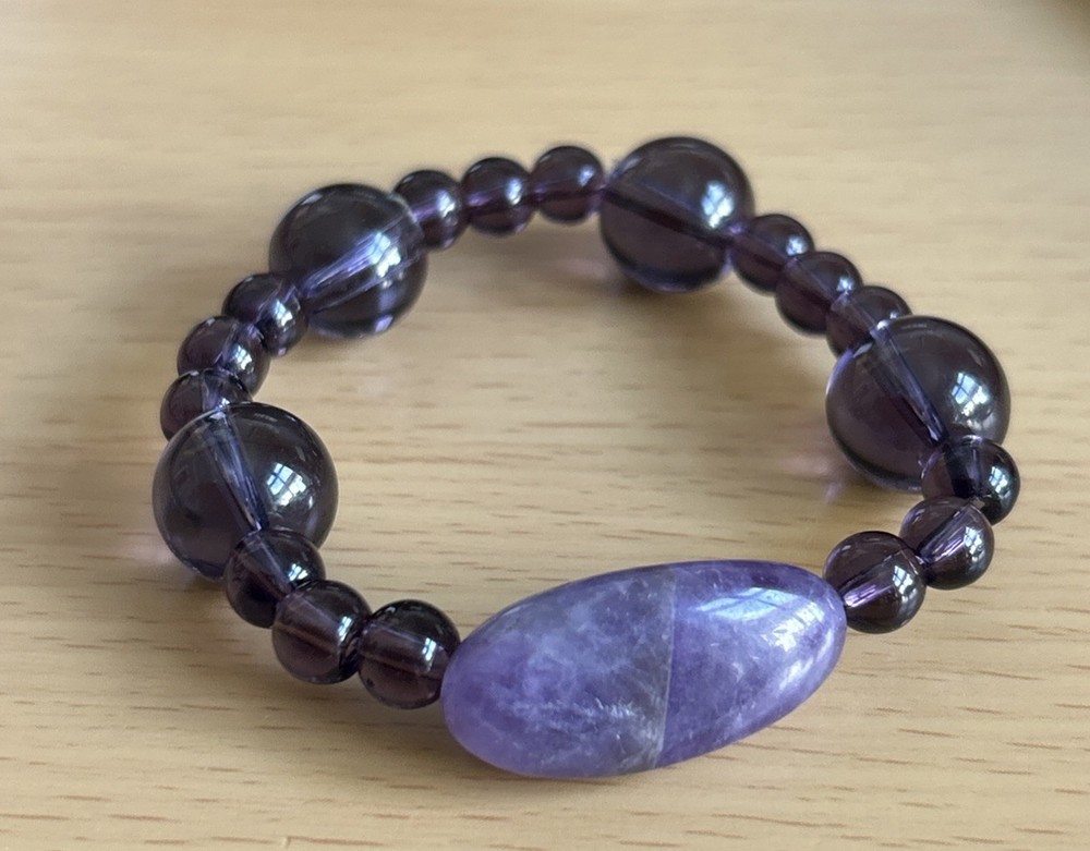 Statement Amethyst ? Stretch Bracelet / Small Size
