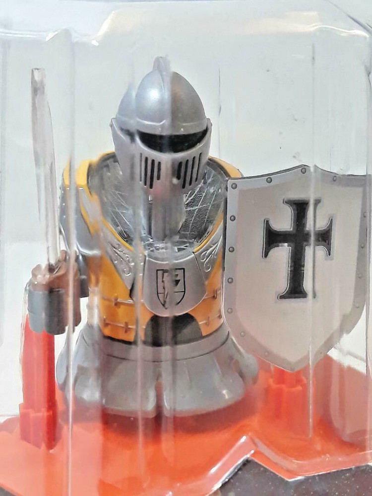 HexBug Micro Titans Rc Brawler Bots Knight NEW