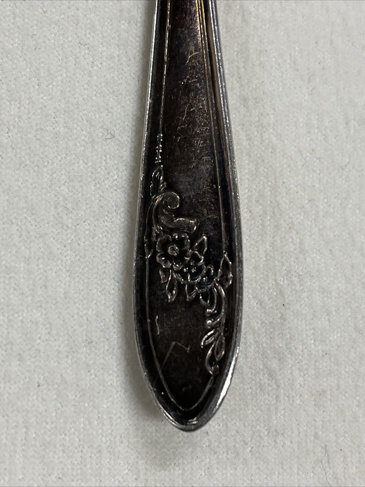 Vintage Oneida Community Tudor Plate Spoon 7 1/2 Inch