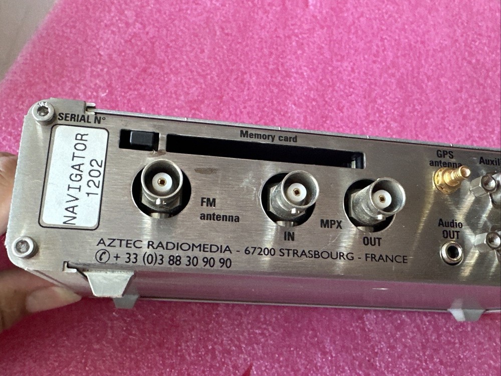 Aztec FM Navigator AZ 10/100