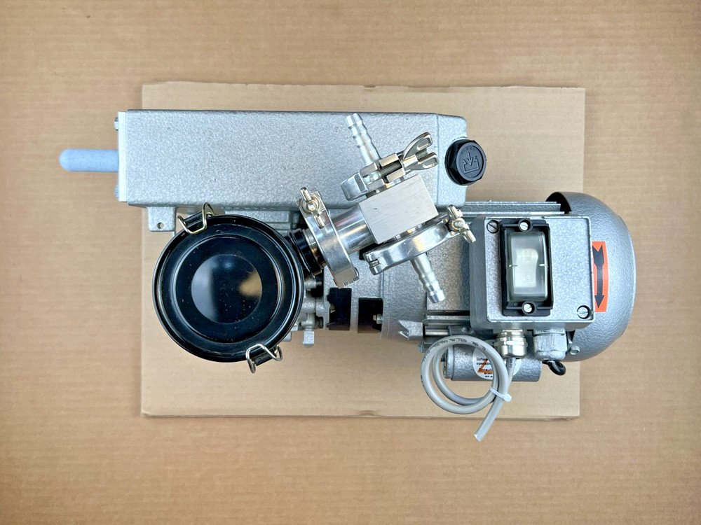 Busch RA 0010 B Rotary Vane Vacuum Pump