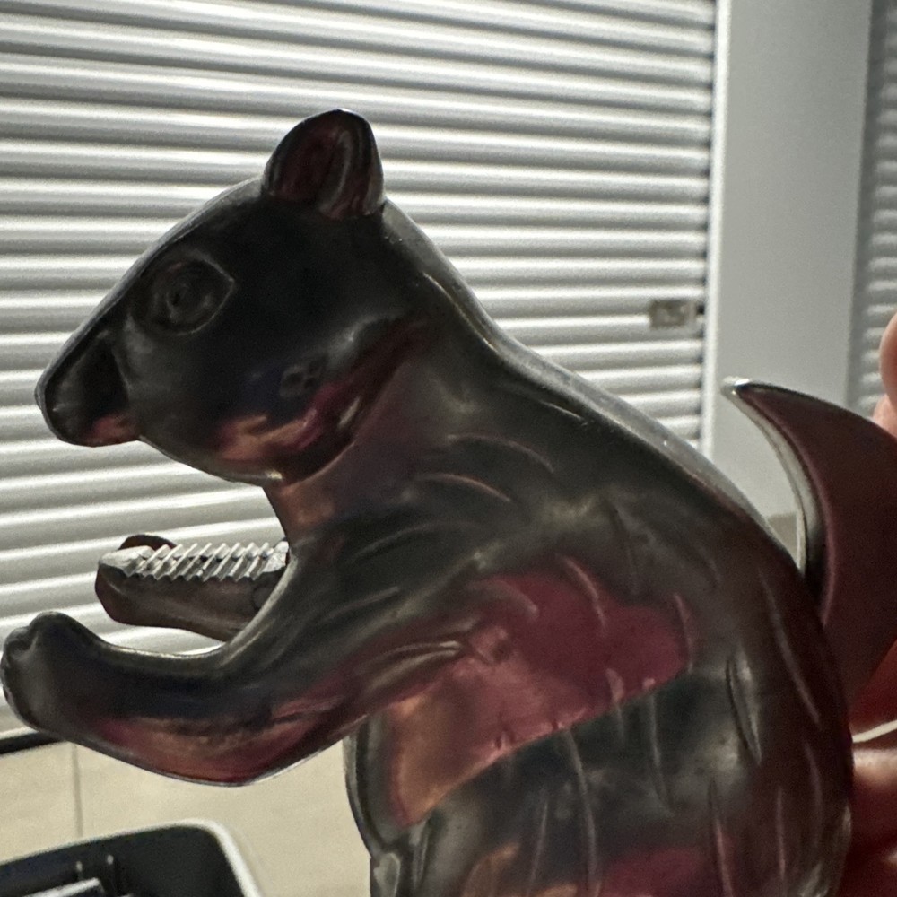 Davy Crackit Metal Squirrel Nutcracker Norpro 5 1/2" Cast Aluminum
