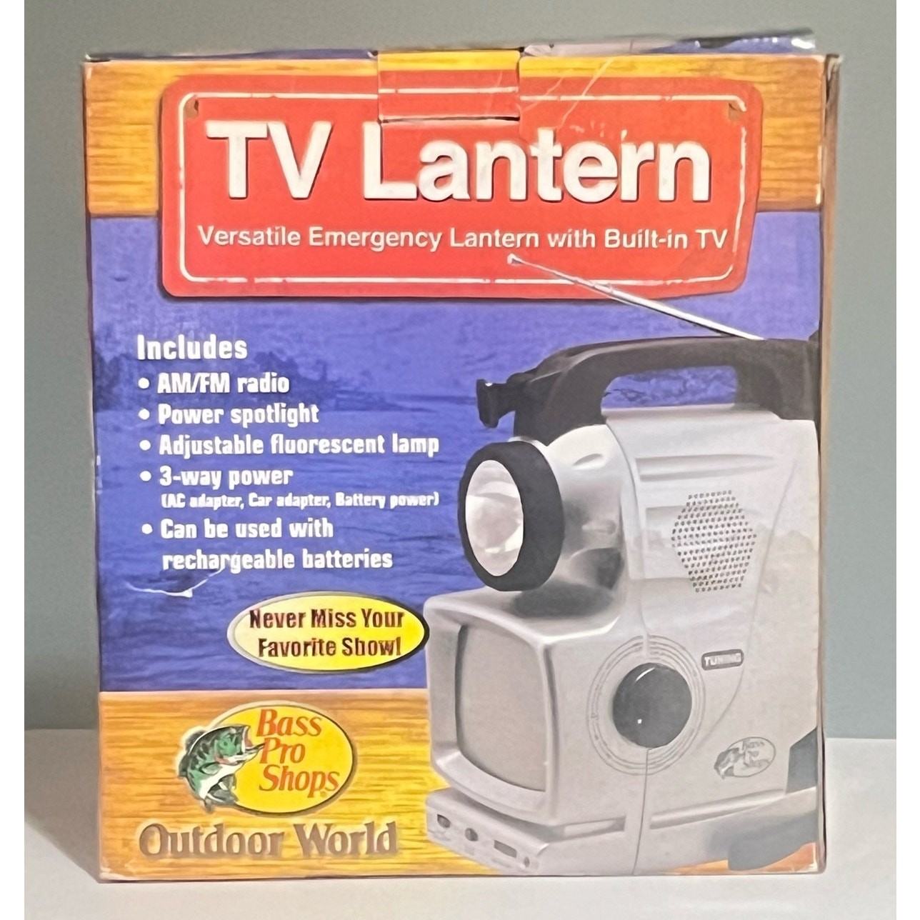 Bass Pro Shops Outdoor World TV Lantern Radio Emergency Combination