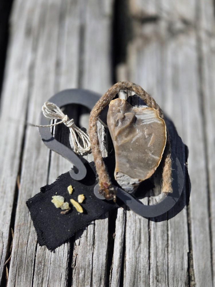 Primitive Flint And Steel Fire Starting Kit