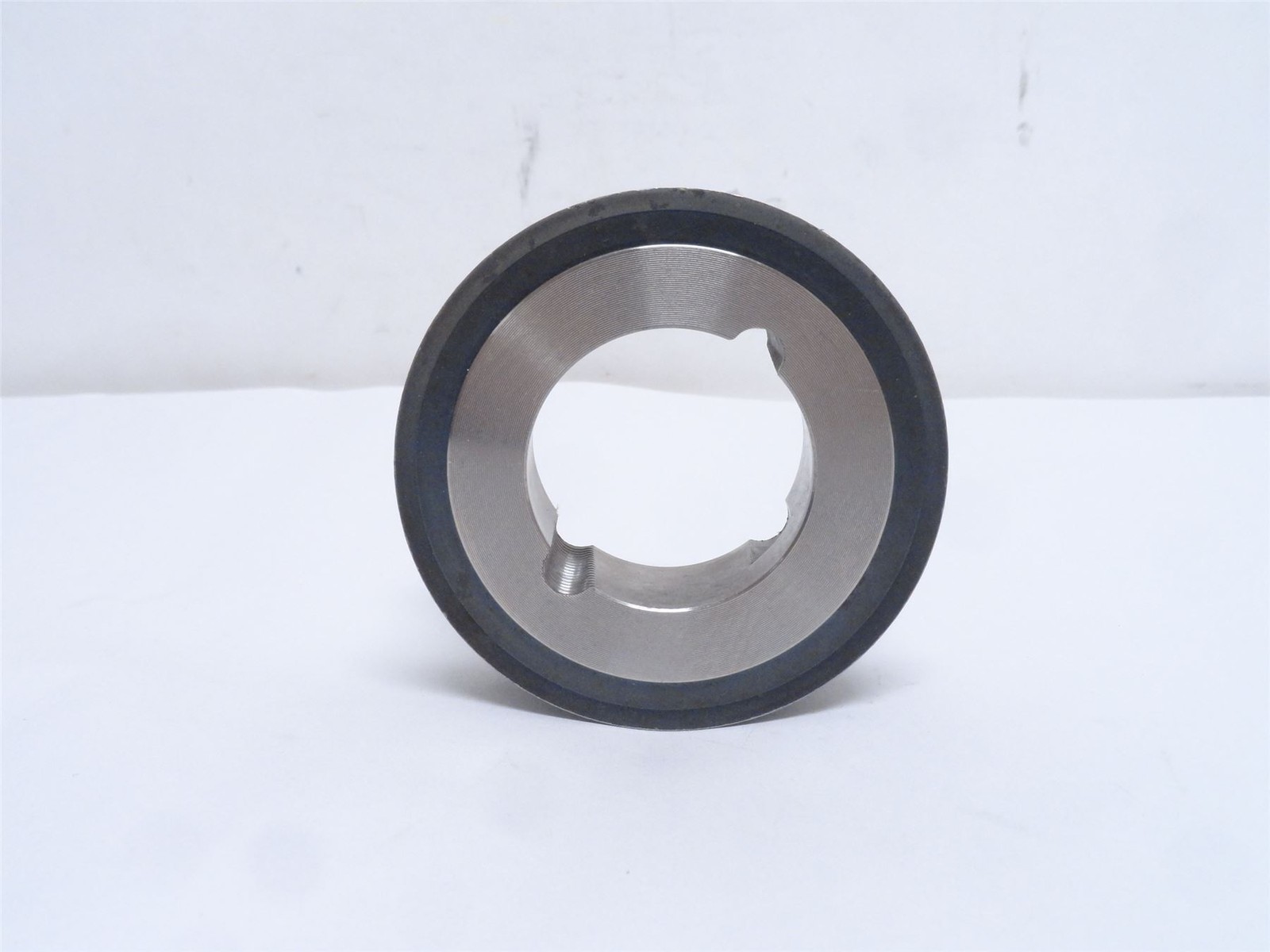 249245 New In Box; Dodge TL26L100-1210 Bushed Timing Belt Pulley; 26 Tooth