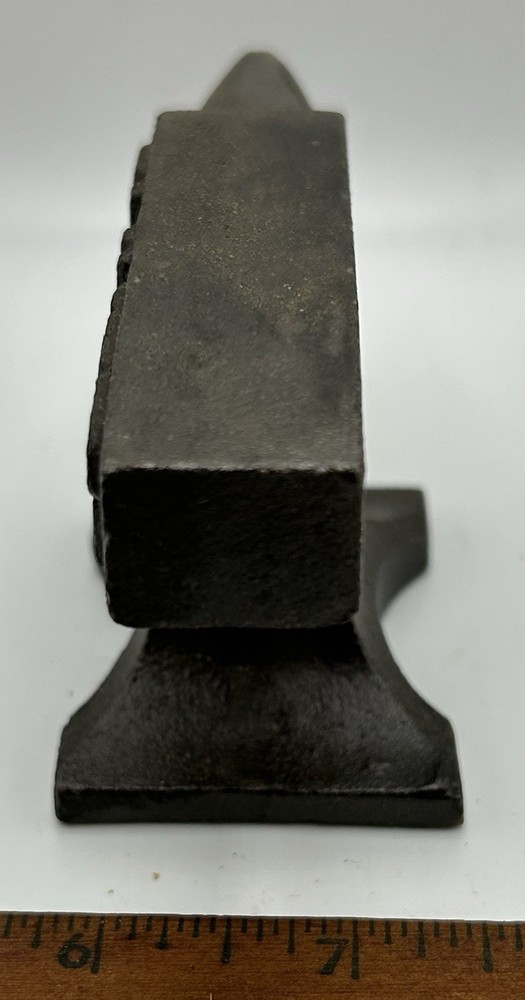 Oliver Tractor Anvil Blacksmith Cast Iron Paperweight