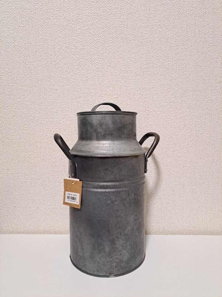 Vintage tin milk can silver