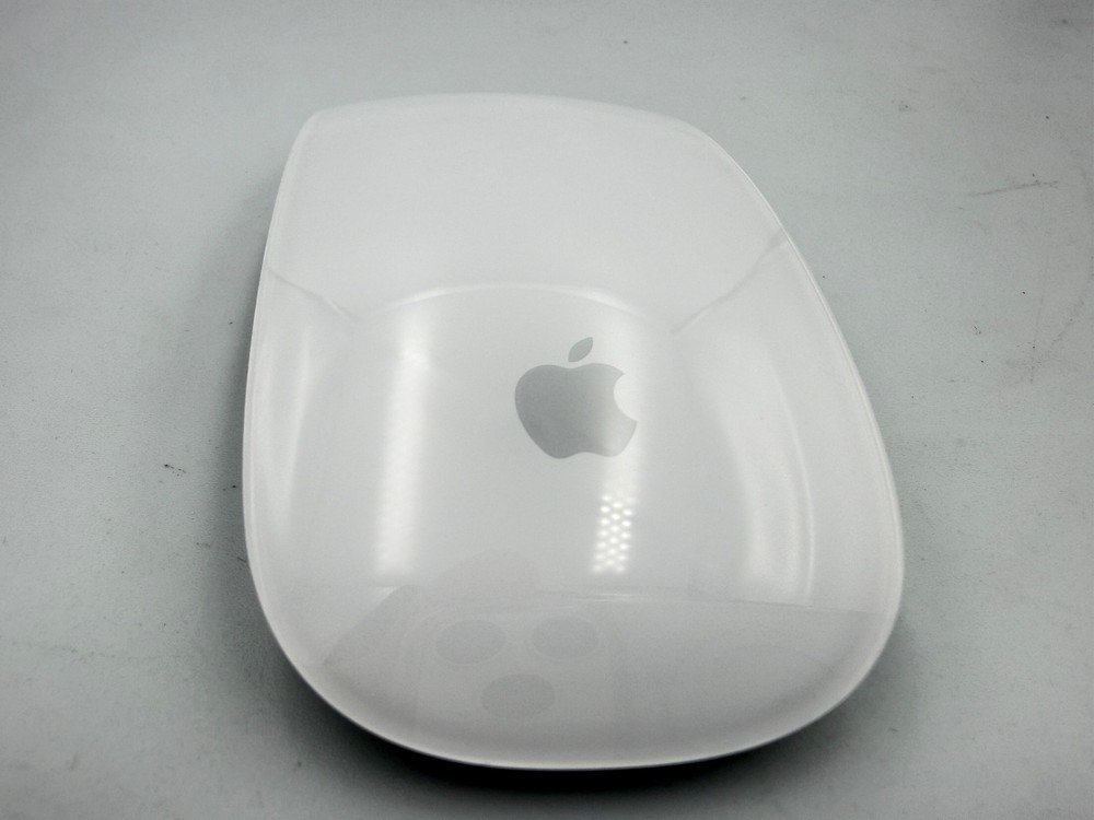 Apple A1296 Wireless Tactile/Multi-Touch Mouse - MB829LL/A