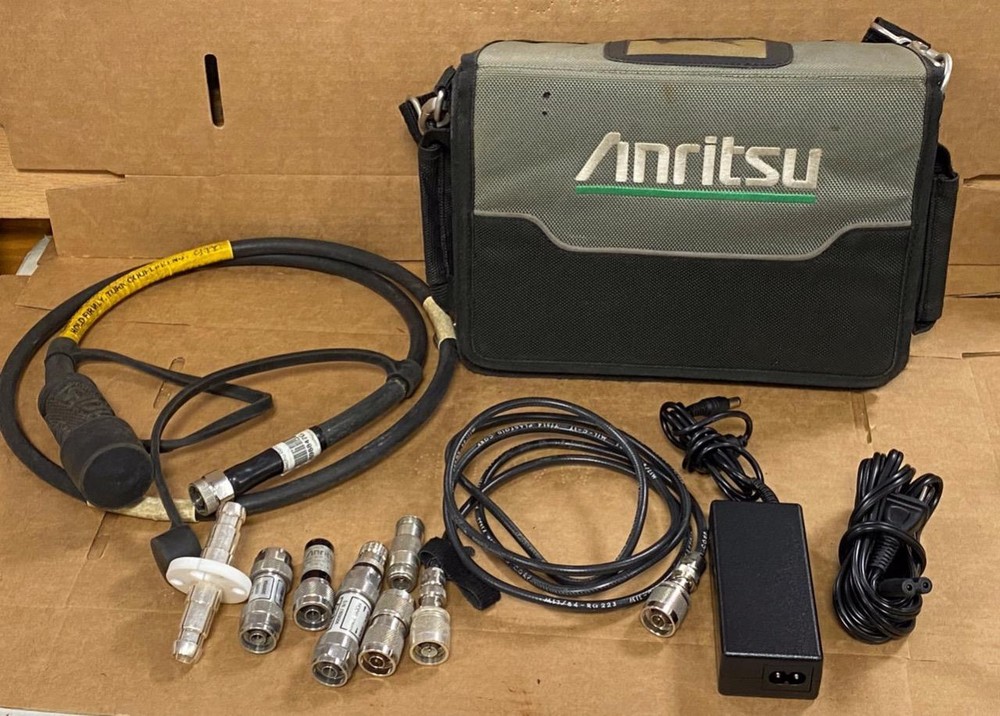 ANRITSU SITE MASTER S331L CABLE AND ANTENNA ANALYZER- USED.