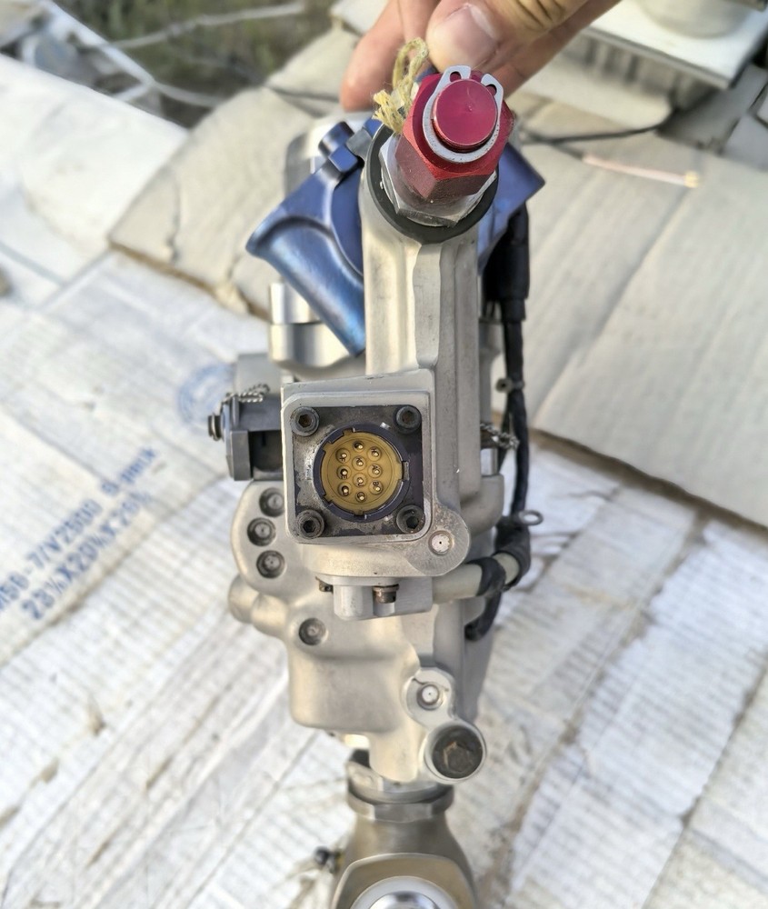 Servo Control 31077-111