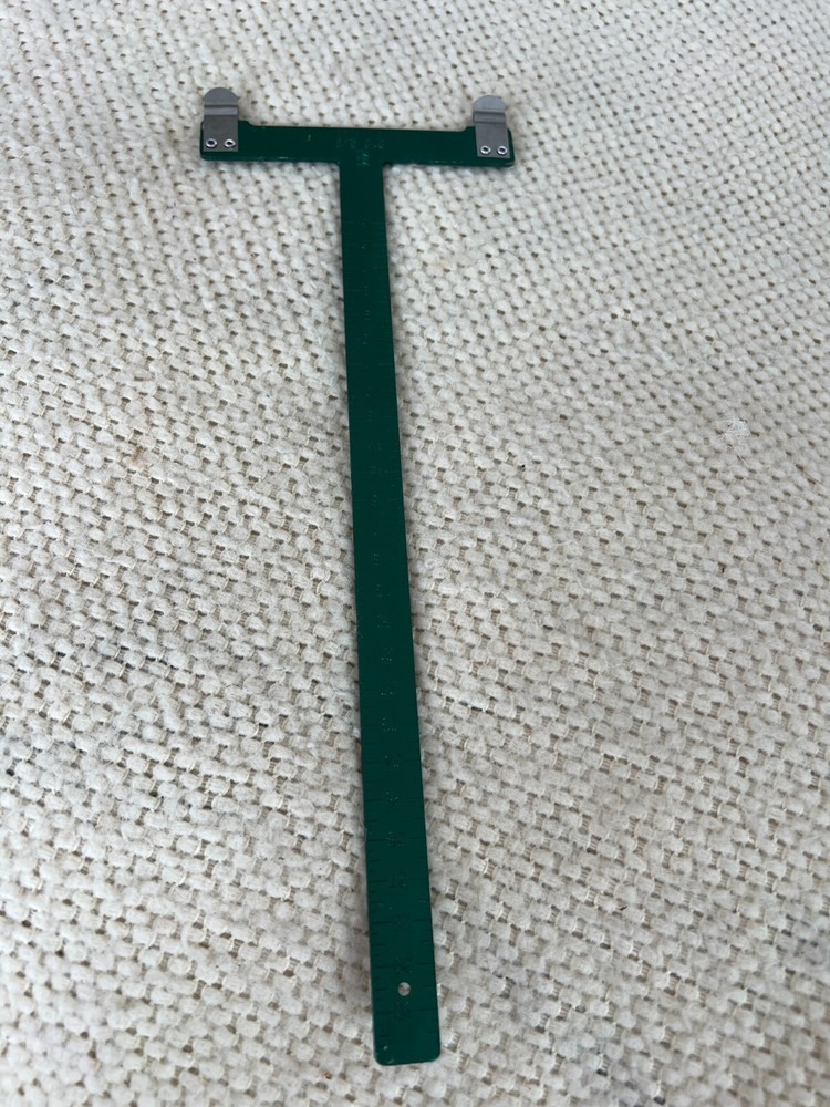 The Game Tracker T Scale