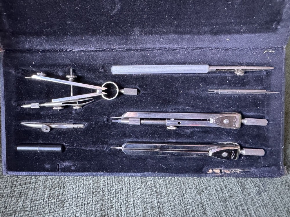 Kinect Original 307 Technical Drawing Compass Set EM445