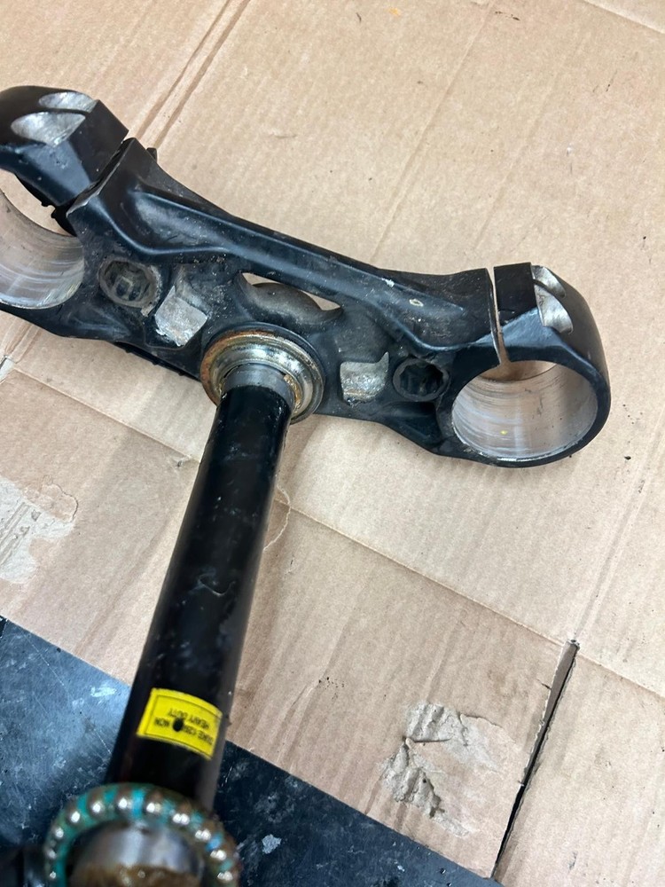2019 KTM Duke 125 Lower Bottom Yoke Fork Clamp