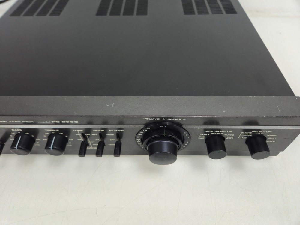 Akai - PS-200C - Stereo Pre Amplifier