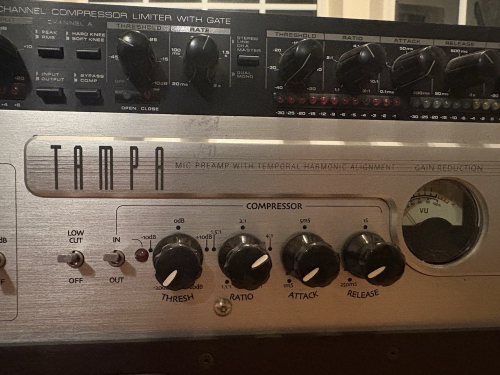Interface/Preamp/Compressor Outboard Pack