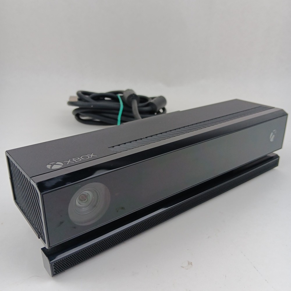 Microsoft Xbox One Kinect Sensor Model 1520 Motion Camera Voice Controls Tested