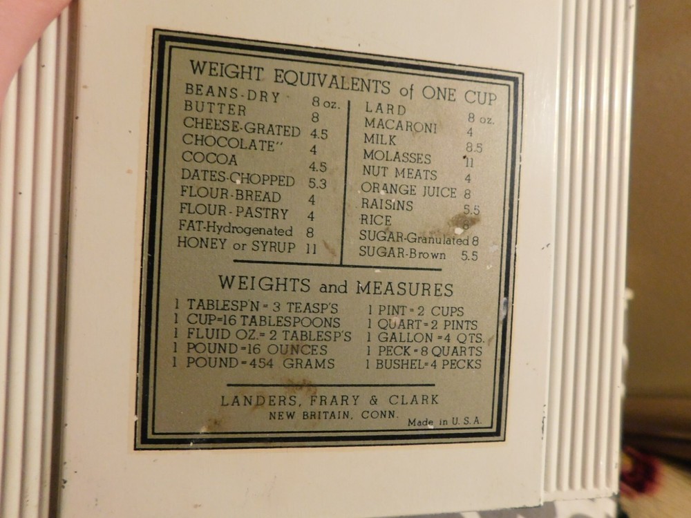 Landers Frary & Clark Scale Vintage