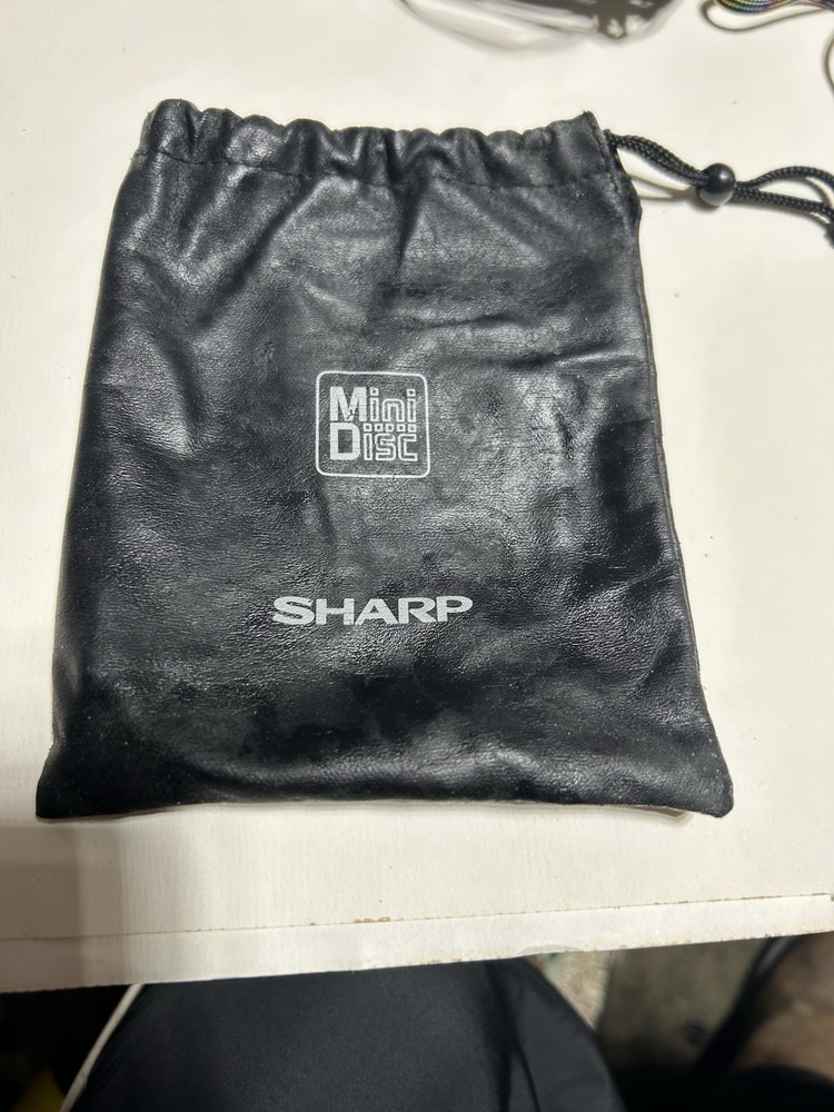 Sharp MD-MS722 Portable MiniDisc Recorder/Player with Remote (tested Works)