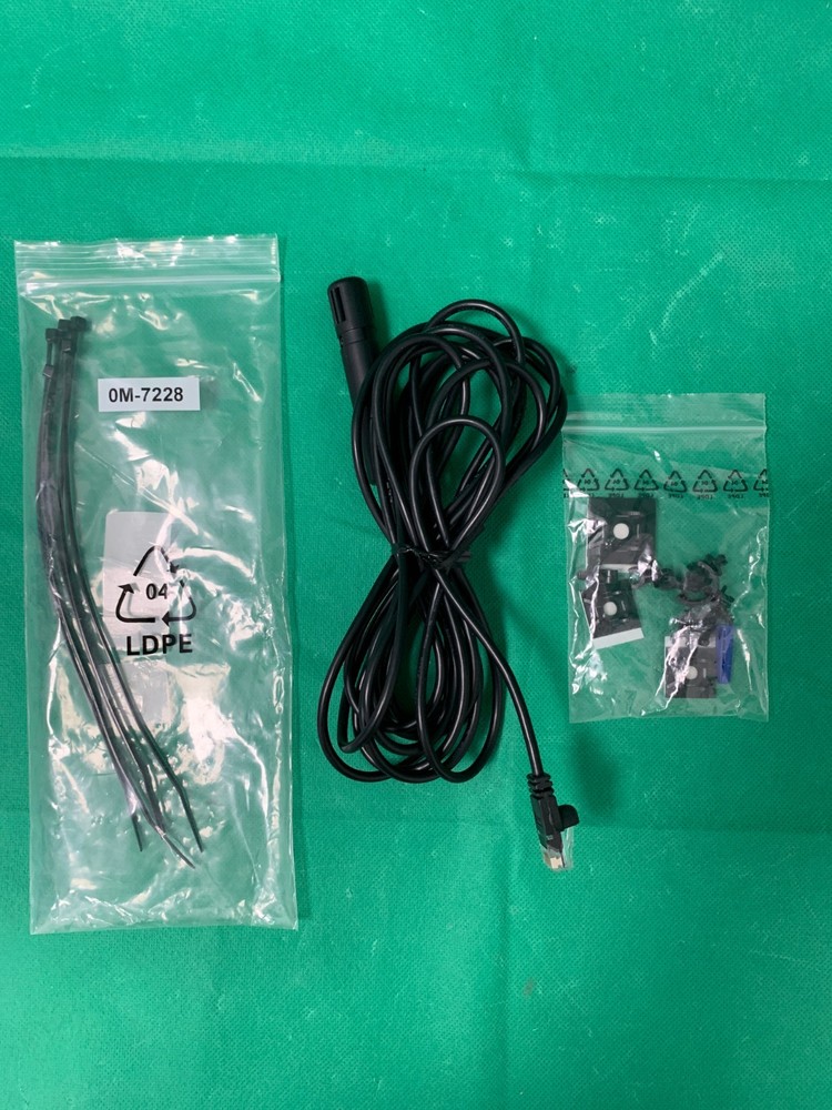 APC AP9335TH Temperature & Humidity Sensor