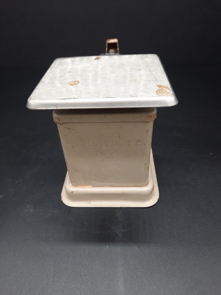 Vintage 1982 USPS Metal 16 Oz Postage Scale