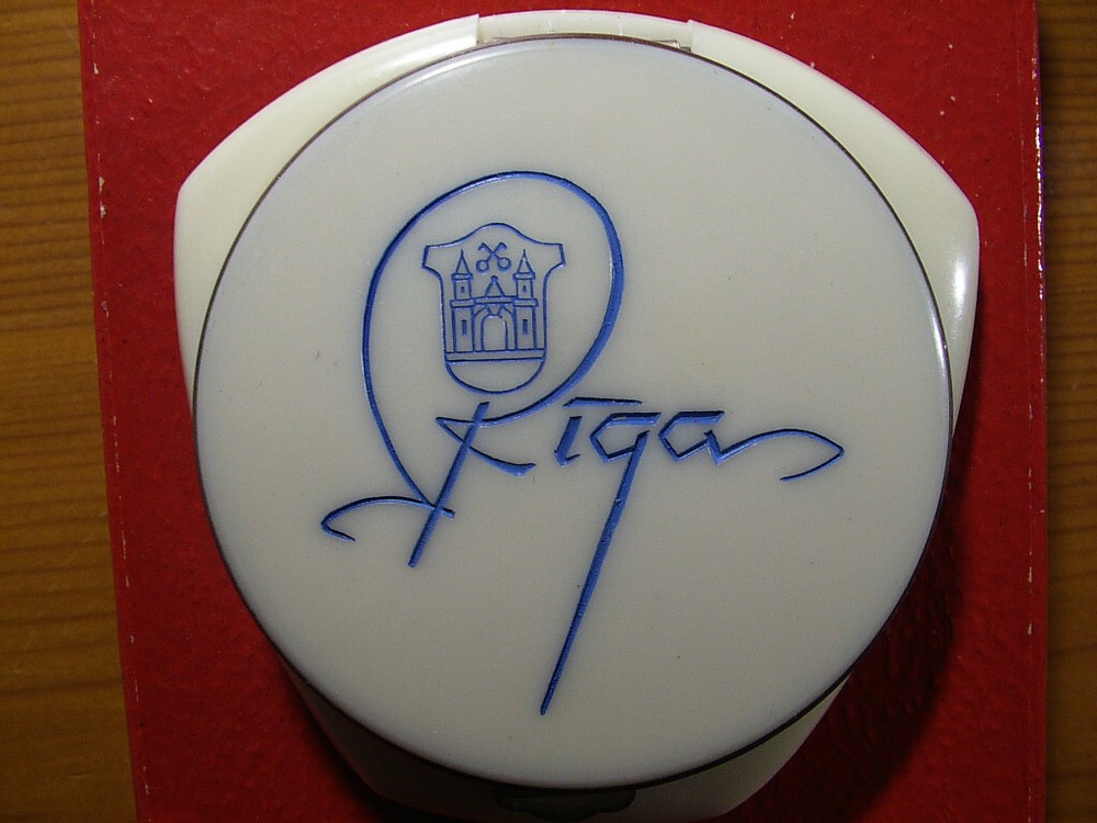 LATVIA POWDER BOX "RIGA"(Blue)  (AR)