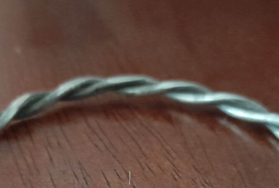 VINTAGE c1970's SOLID .925 STERLING SILVER BANGLE 14grm #A30