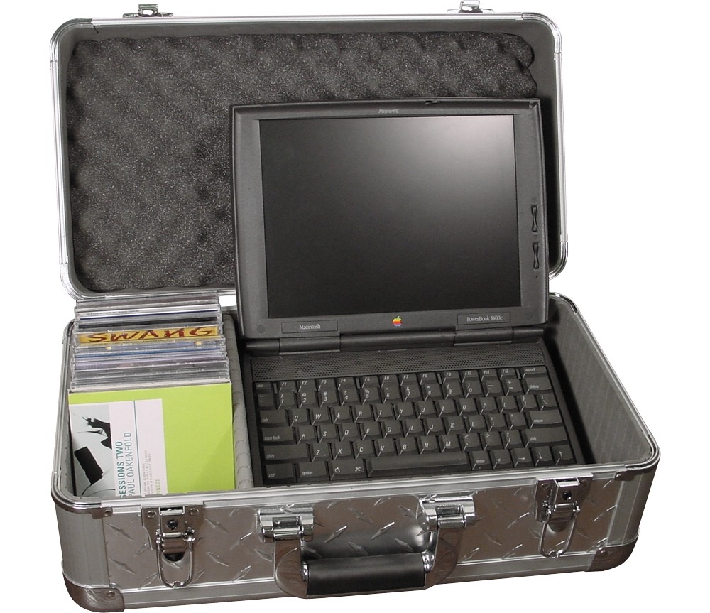 Odyssey Krom 200/65 CD Case Diamond Plate