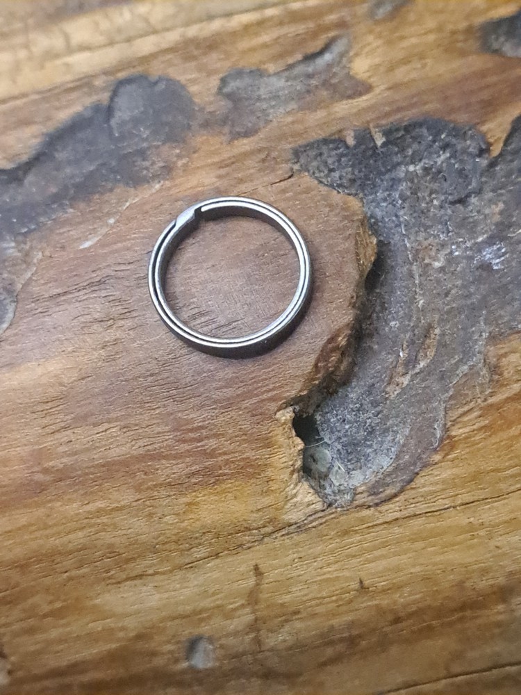 Small 16mm Accessory Titanium Sidepush Keyring