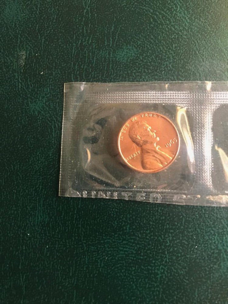 1965 SMS LINCOLN CENT STILL IN MINT CELLO