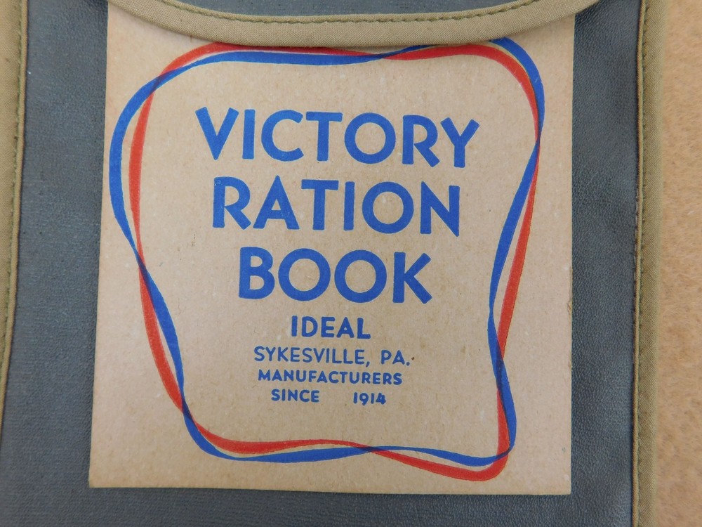 ORIGINAL WWII U.S. HOME FRONT VICTORY RATION BOOK FOLDER UNUSED