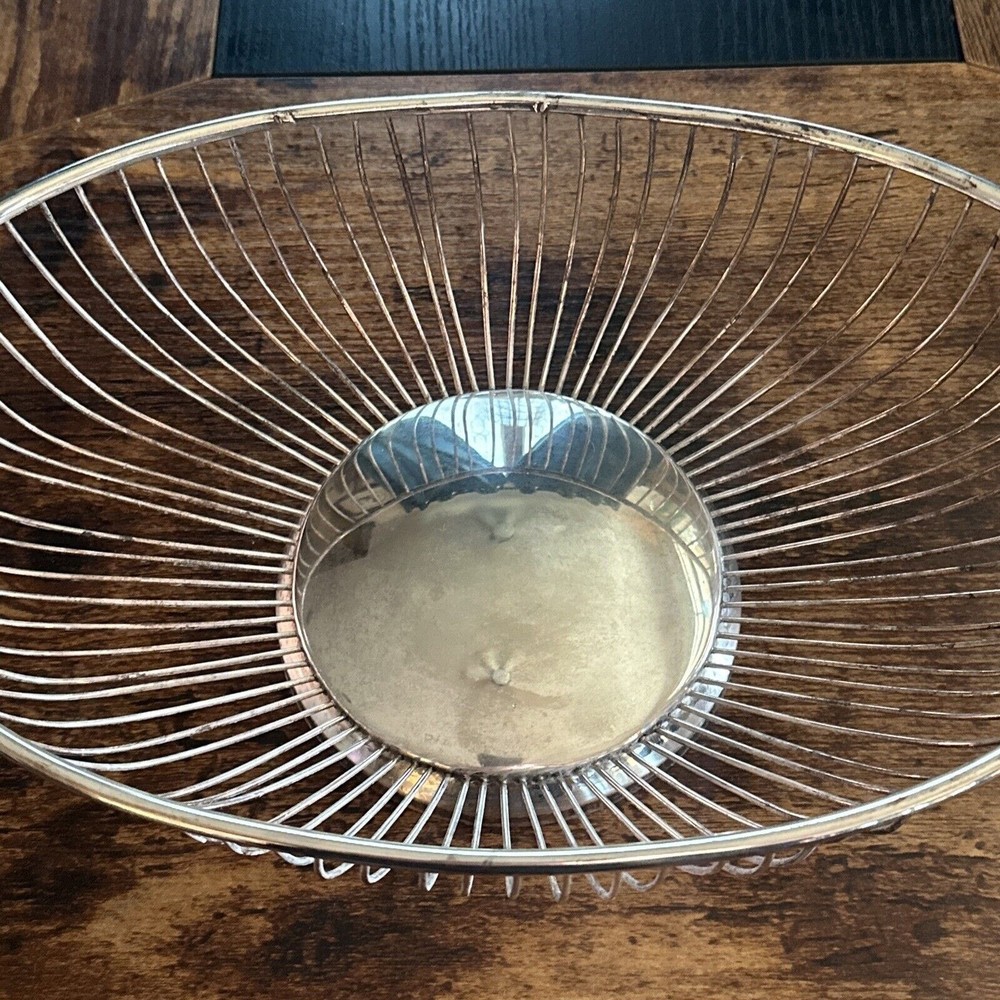 Vintage Leonard Silver Plate on Brass Wire Fruit or Bread Basket Silverplated